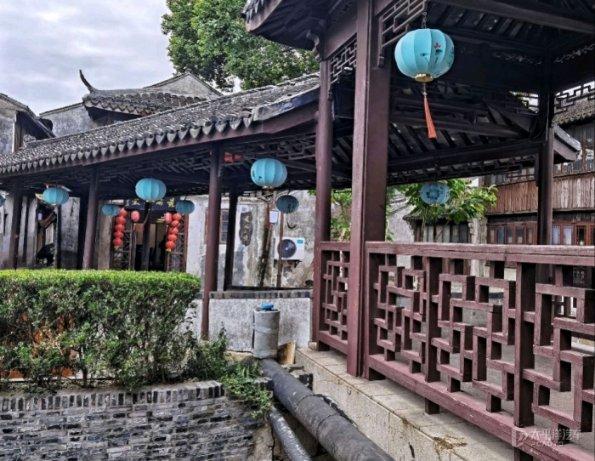 闺蜜的时尚对决
